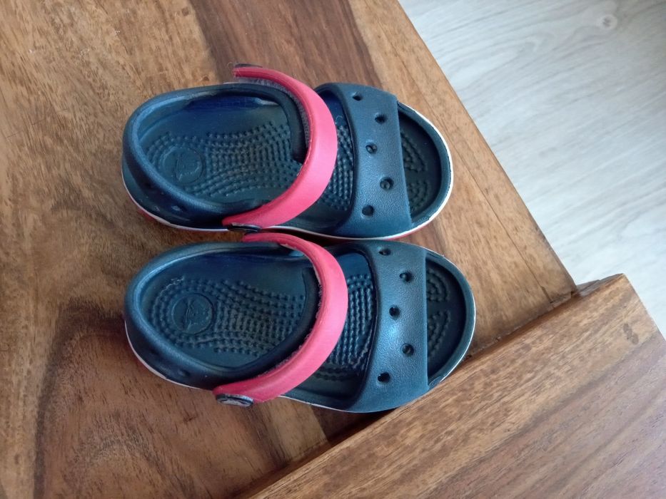 Crocs sandałki C4 19-20