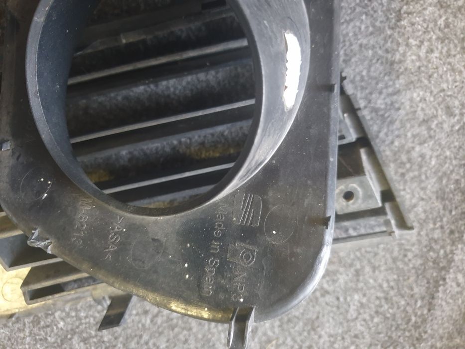 Grelhas faróis de nevoeiro Seat ibiza mk4