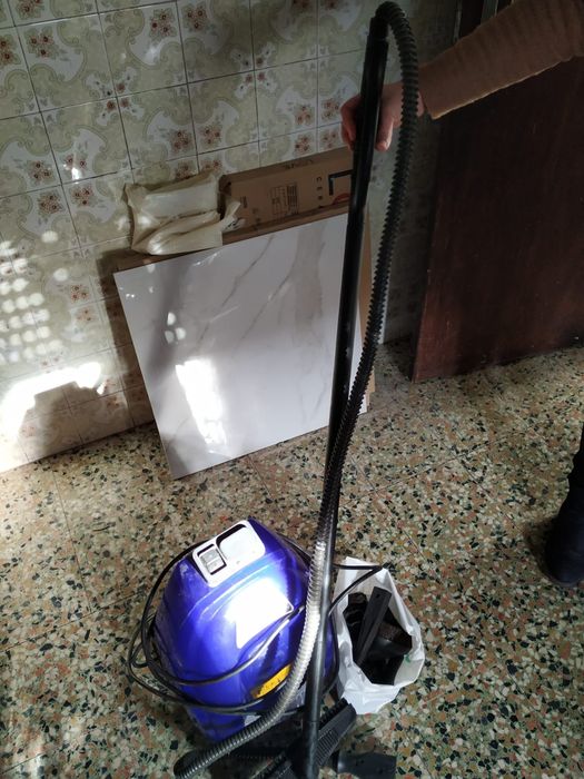 Aspirador a vapor