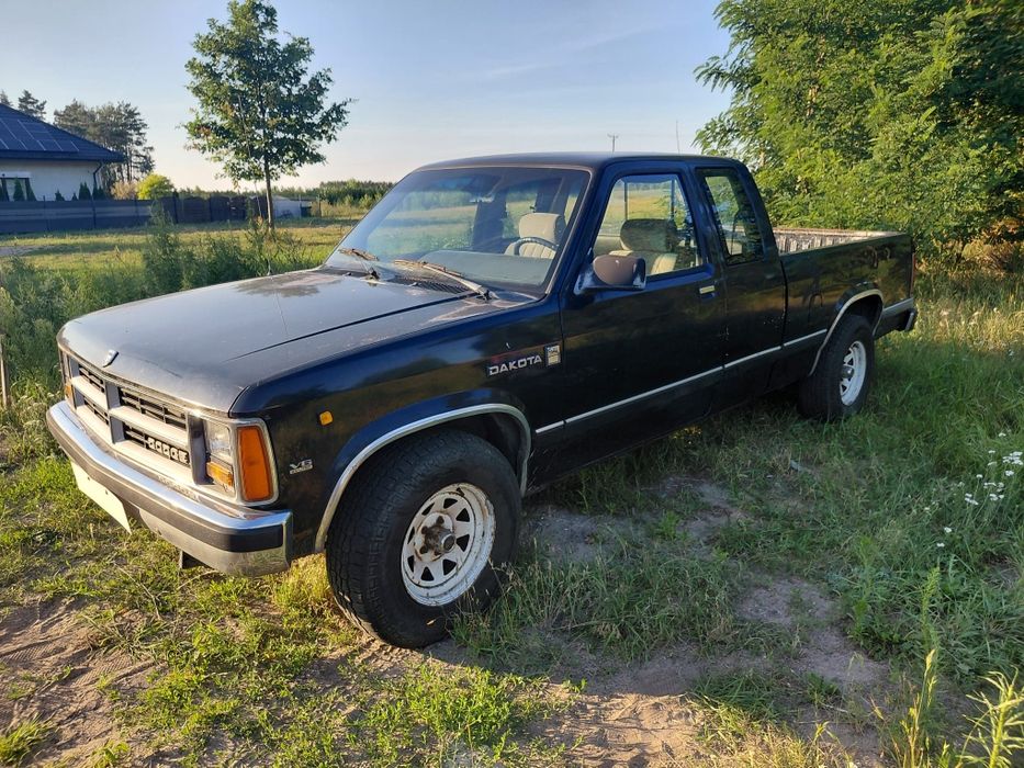 Dodge Dakota 3,9b V6 1990 Czarny Sprowadzony