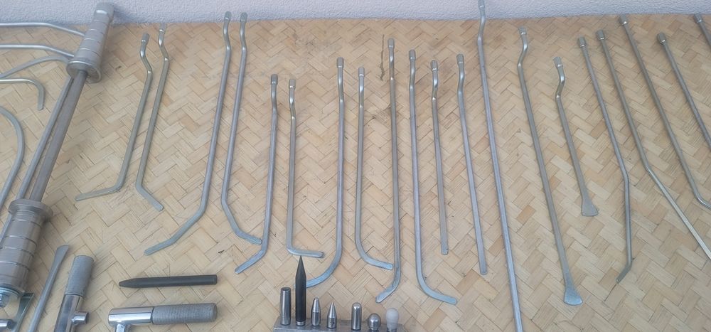 Производство и продажа инструмента для удаления вмятин без покраски.