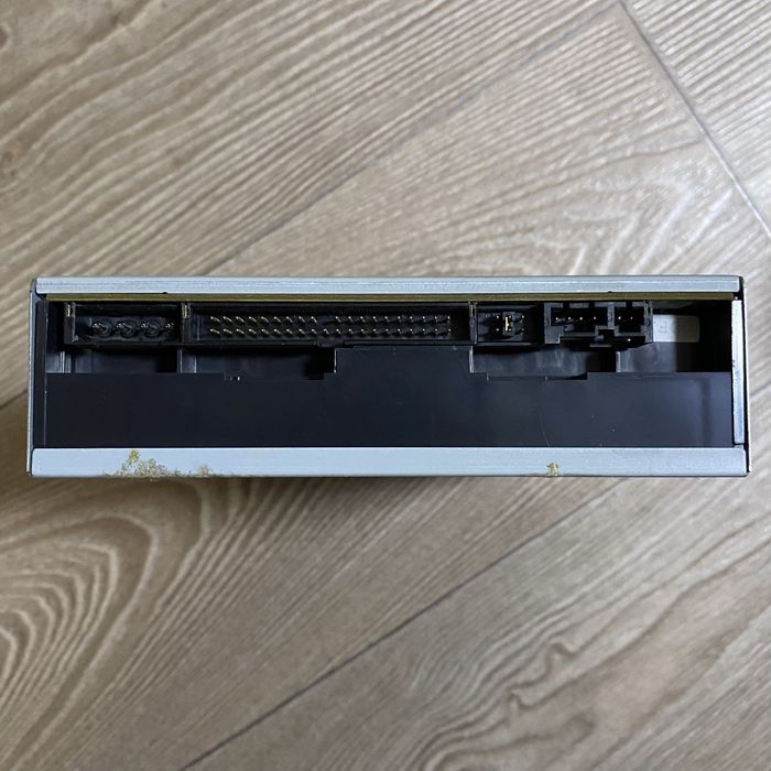 CD ROM drive LG Model : gcr 8523b