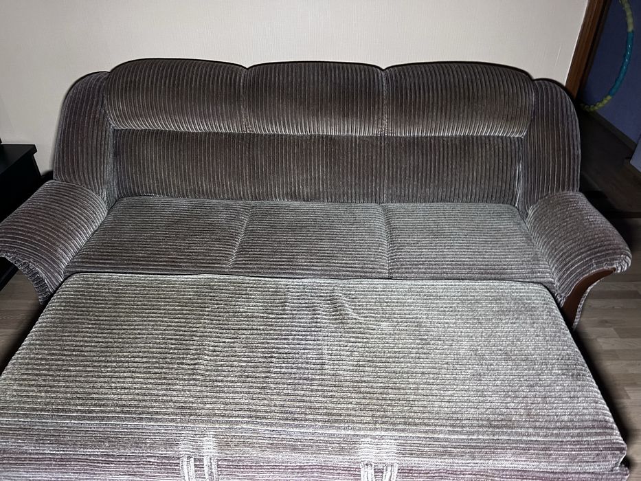 Продаеться диван