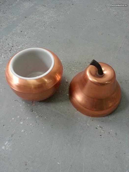 Pêra / fruteira em cobre