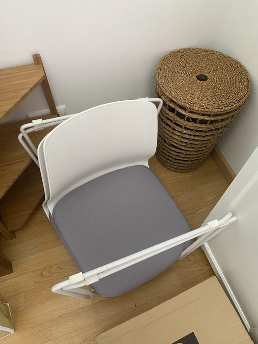 Cadeiras Secretária/Cozinha acolchoadas