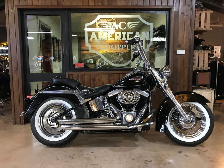 Harley-Davidson Heritage  Softail Classic FLSTC 103