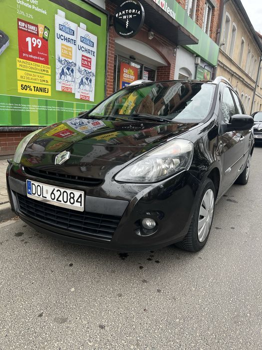 Renualt Clio- Super stan