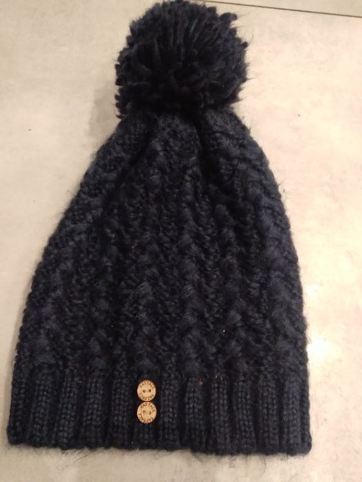 Piękna ciepła czapka Fat face