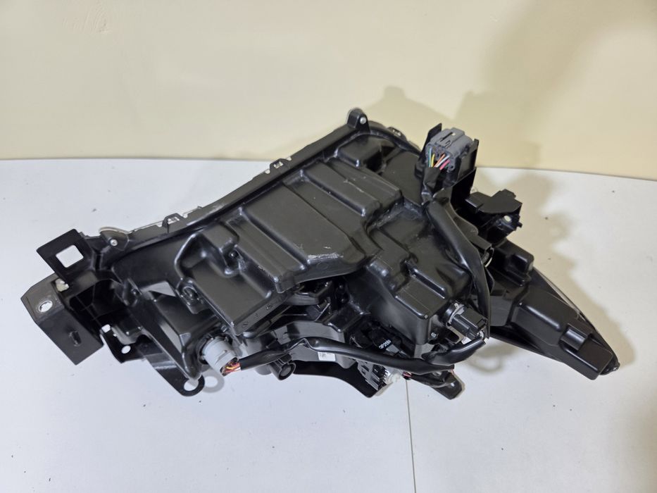 Фара ліва Mazda CX-5 2022-2025 USA
