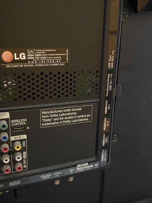 TV LG 47LW5700 3D 1080p LED LCD TV com defeito