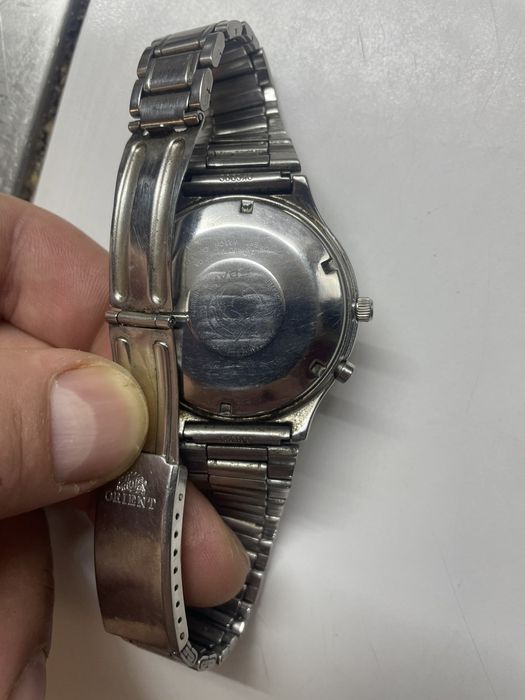 Продам  часы  механика