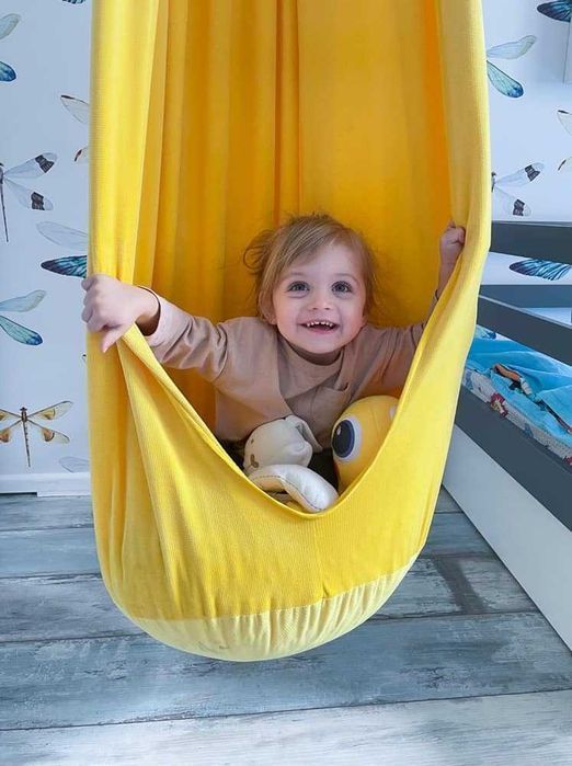 Huśtawka kokon do pokoju dla dzieci max.25 kg