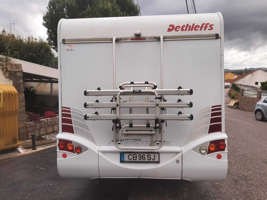 autocarava DETHLEFS 128000 km ano 2012