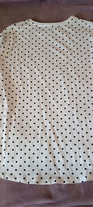 Conjunto calças e t-shirt