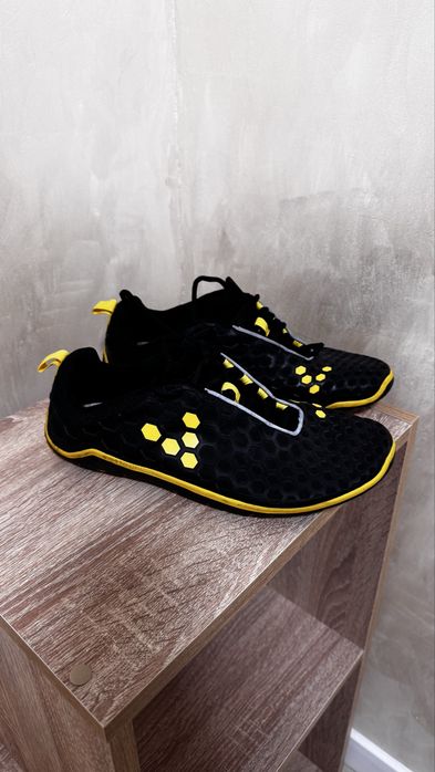 Vivobarefoot  кросівки