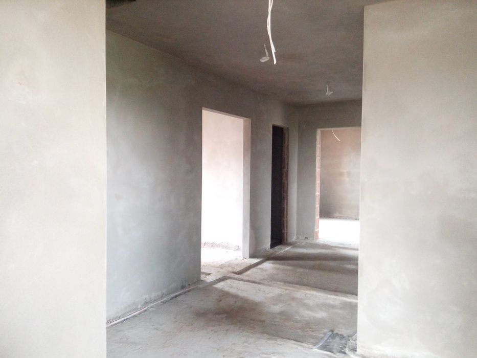 Tynkowanie tynki maszynowe cementowo wapienne, gliniane, gipsowe