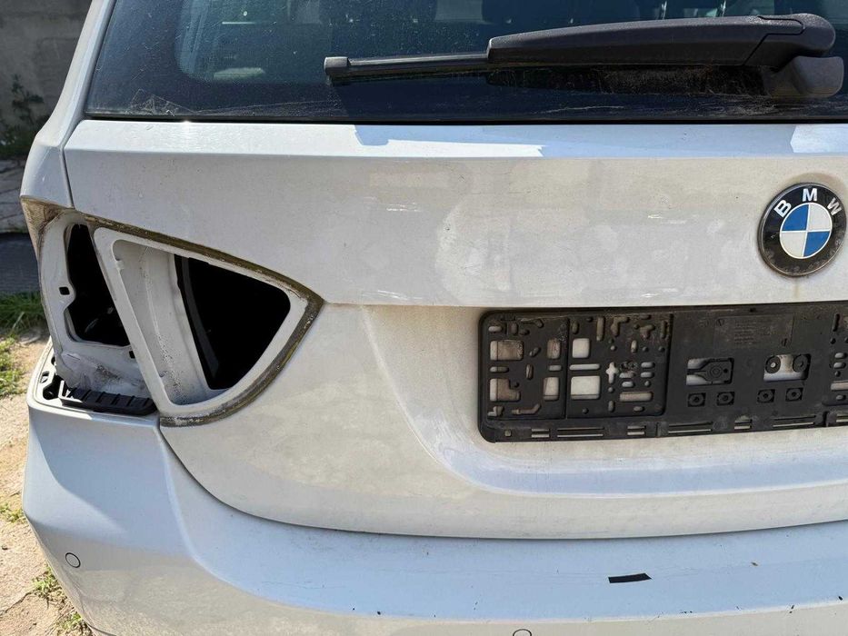 BMW E91 Klapa bagażnika A300 ALPINEWEISS