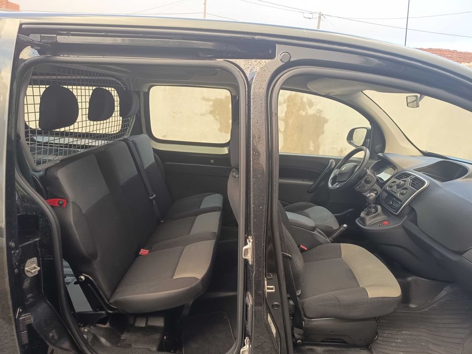 Renault Kangoo 1.5 dCi 110cv Maxi 5 lugares