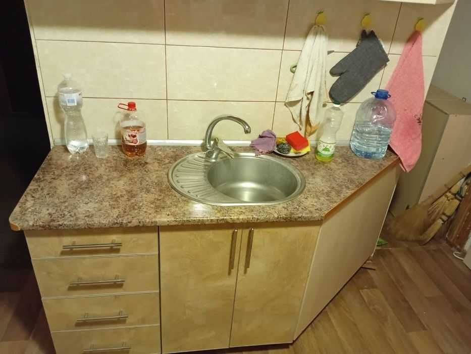 Продам 2 комнатную квартиру 66 м2 в центре, пер. Глиссада Джуса Vi