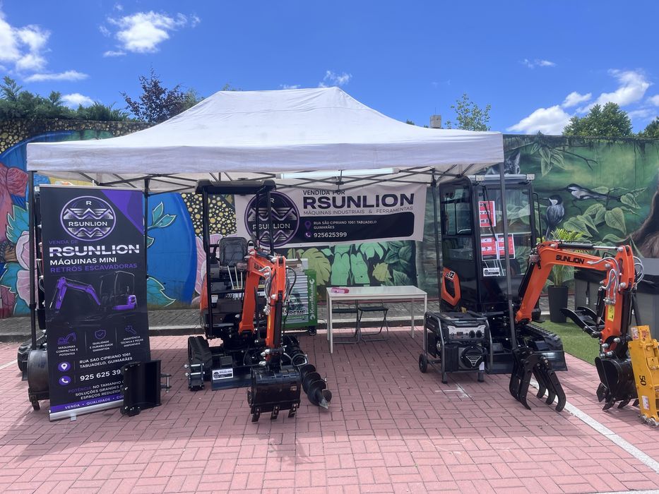 Mini-Giratoria 1.2 t  motor kubota