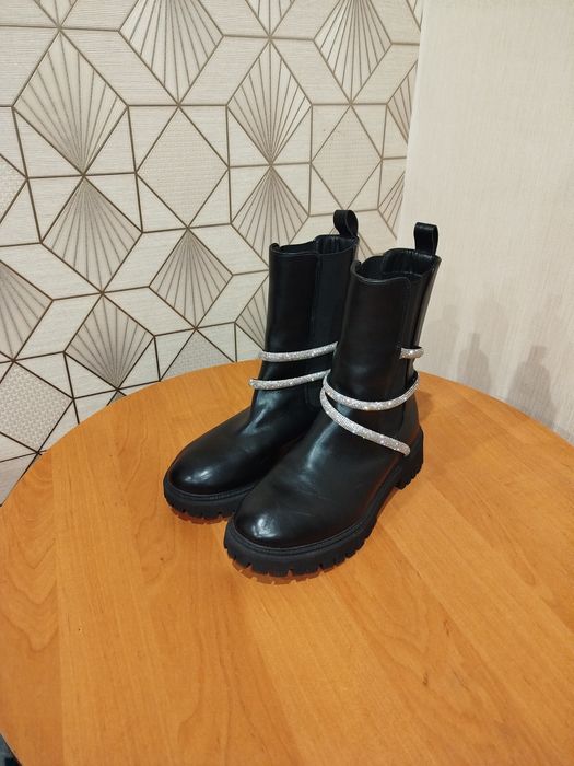 Ботинки жіночі демі