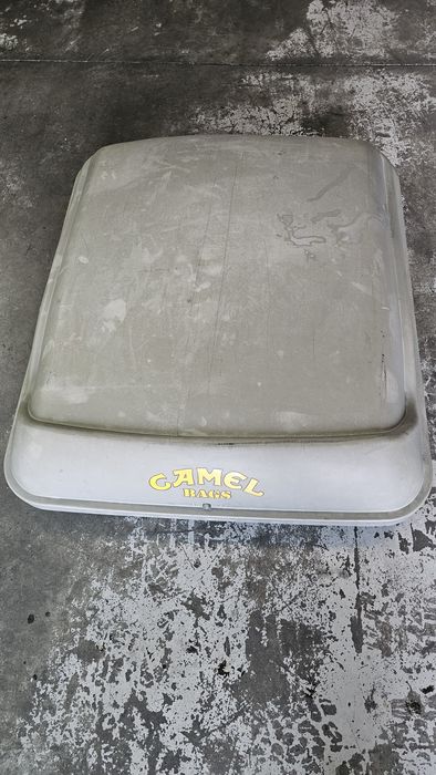 Mala de viagem usada