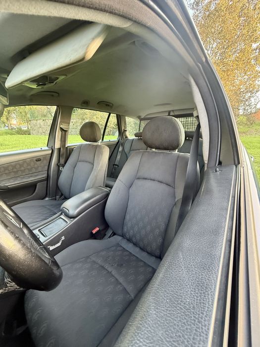 Mercedes-Benz C220 CDI