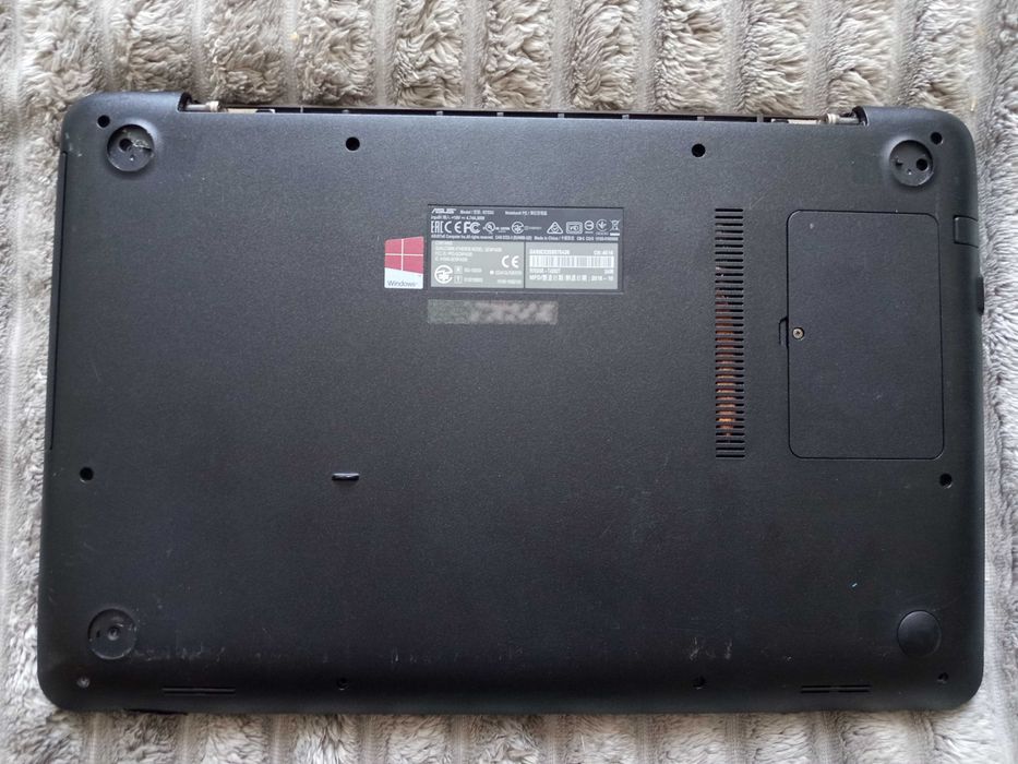 Ноутбук Asus R753U. GF950m, 17.3, ssd m2 256