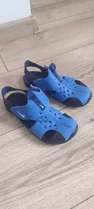 Sandały  nike