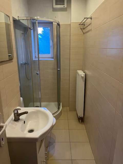Dom Brwinów wolnostojący.