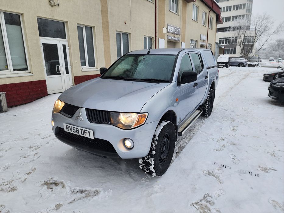 Mitsubishi L200 2009 рік в Україні!