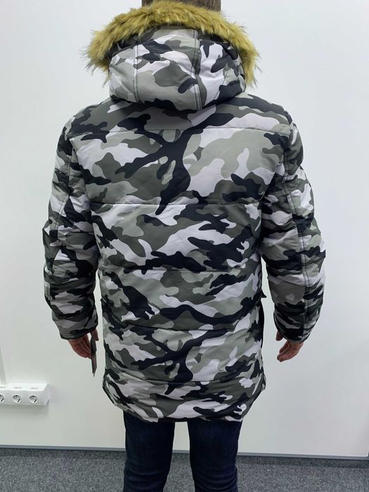 Пуховик Tommy Hilfiger / куртка чоловіча / хакі розмір S