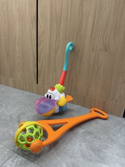 Продам іграшку каталку «Пелікан» + подарунок