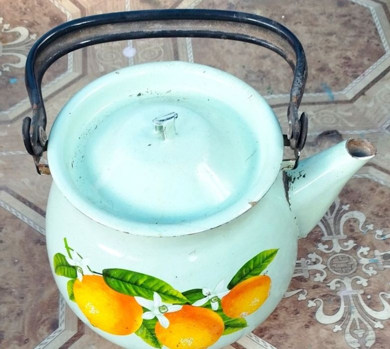 Чайник емалірований