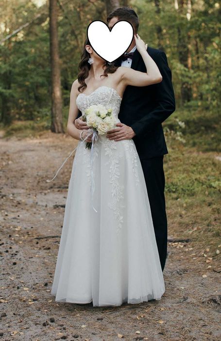 Suknia ślubna gorsetowa