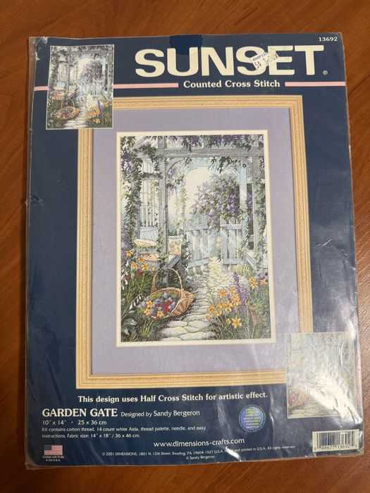DIMENSIONS/ SUNSET 13692 – Garden Gate