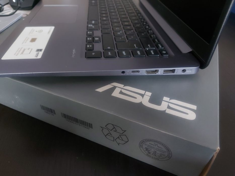 Portatil Asus i3-7100U