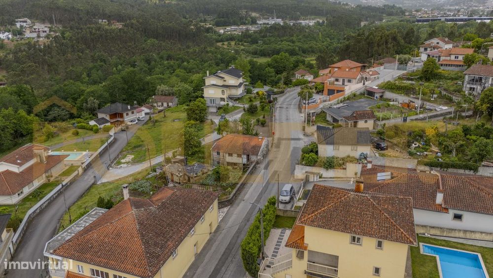 Moradia para restauro em Vilela