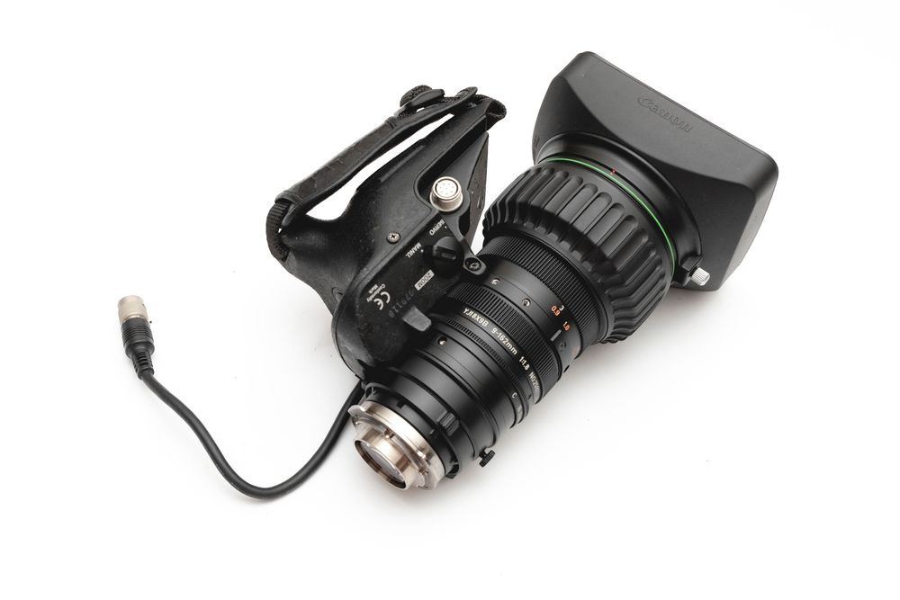 Obiektyw TV zoom Canon YJ18x9B 9-162mm 1:1.8 Broadcast X18 z mocowaniem B4 idealny do MFT BMPCC