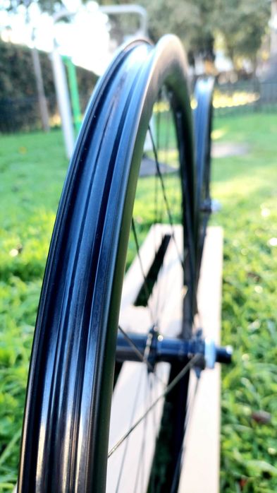 Par de Rodas Shimano Ultegra C36 Tubeless