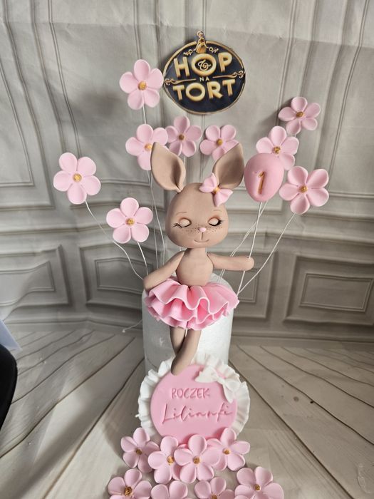 Figurki miś króliczek zajączek na tort z masy cukrowej