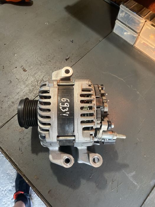 Генератор Джип Jeep cherokee