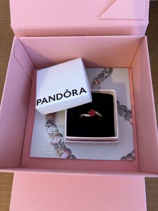 Anel Dourado da Pandora