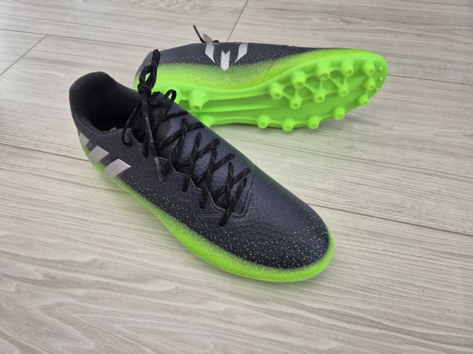 Buty piłkarskie korki adidas Messi 16.3 AG S80537 rozmiar 42 2/3