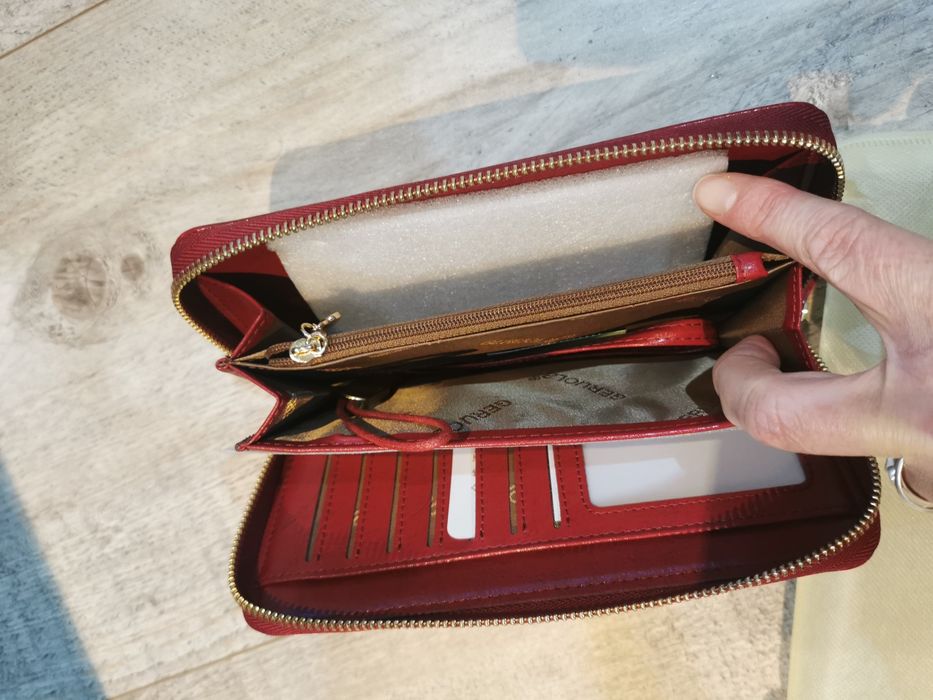 Portfel skórzany, mała torebka nowa Geruola