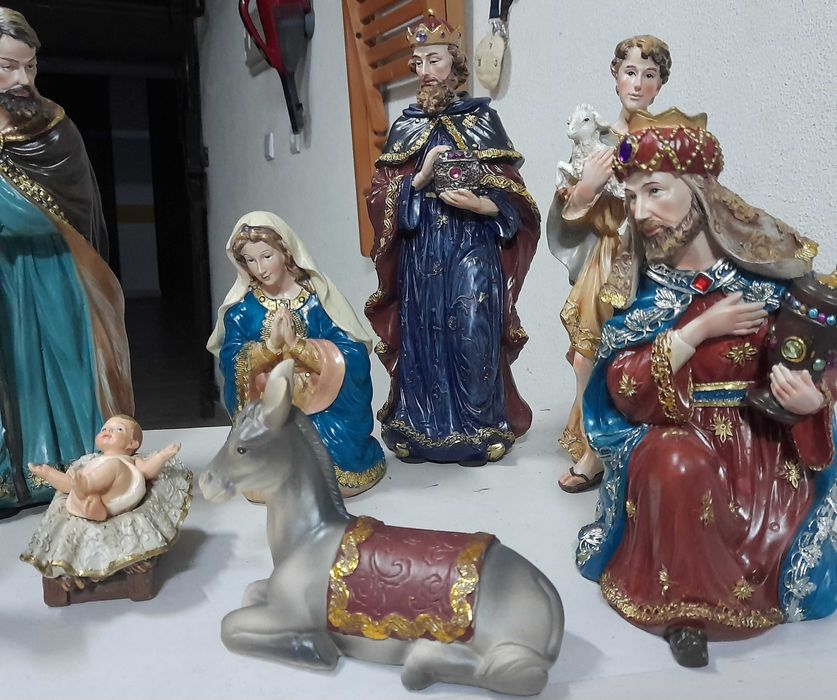 Presépio de 11 peças "Gato Preto"