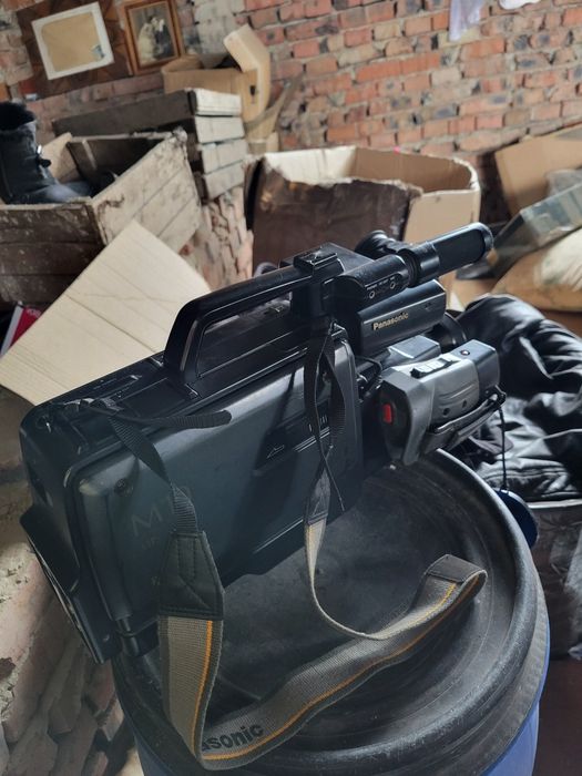 VHS камера Panasonic M10