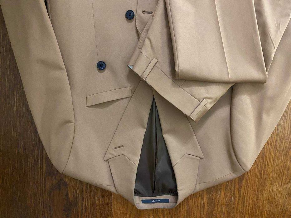 Новий вишуканий костюм для чоловіків на весілля, свята, заходи (+кейс)