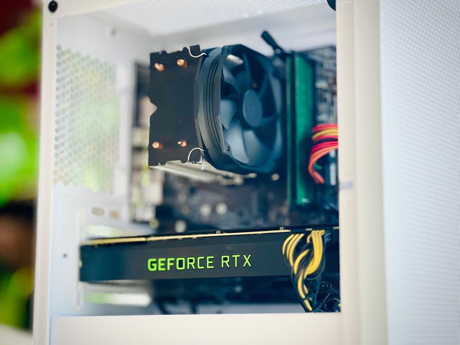 PC mATX Ryzen 5 3600 6C/12T 16GB RTX2080 512GB SSD Windows 11 B450