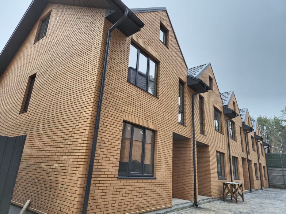 ЄОселя Розтермінування Таунхаус Ірпінь Центральні комунікації